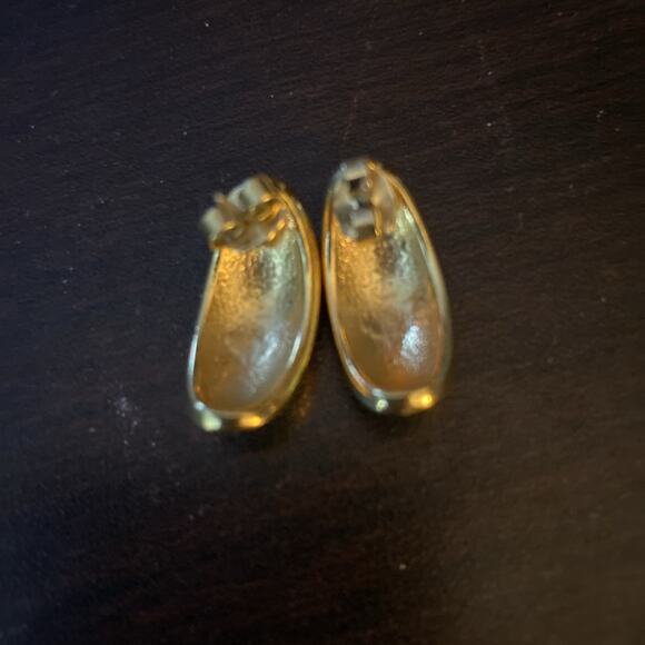 Vintage Goldtone Post Earrings Teal Accents Pierced Ears - Picture 4 of 4